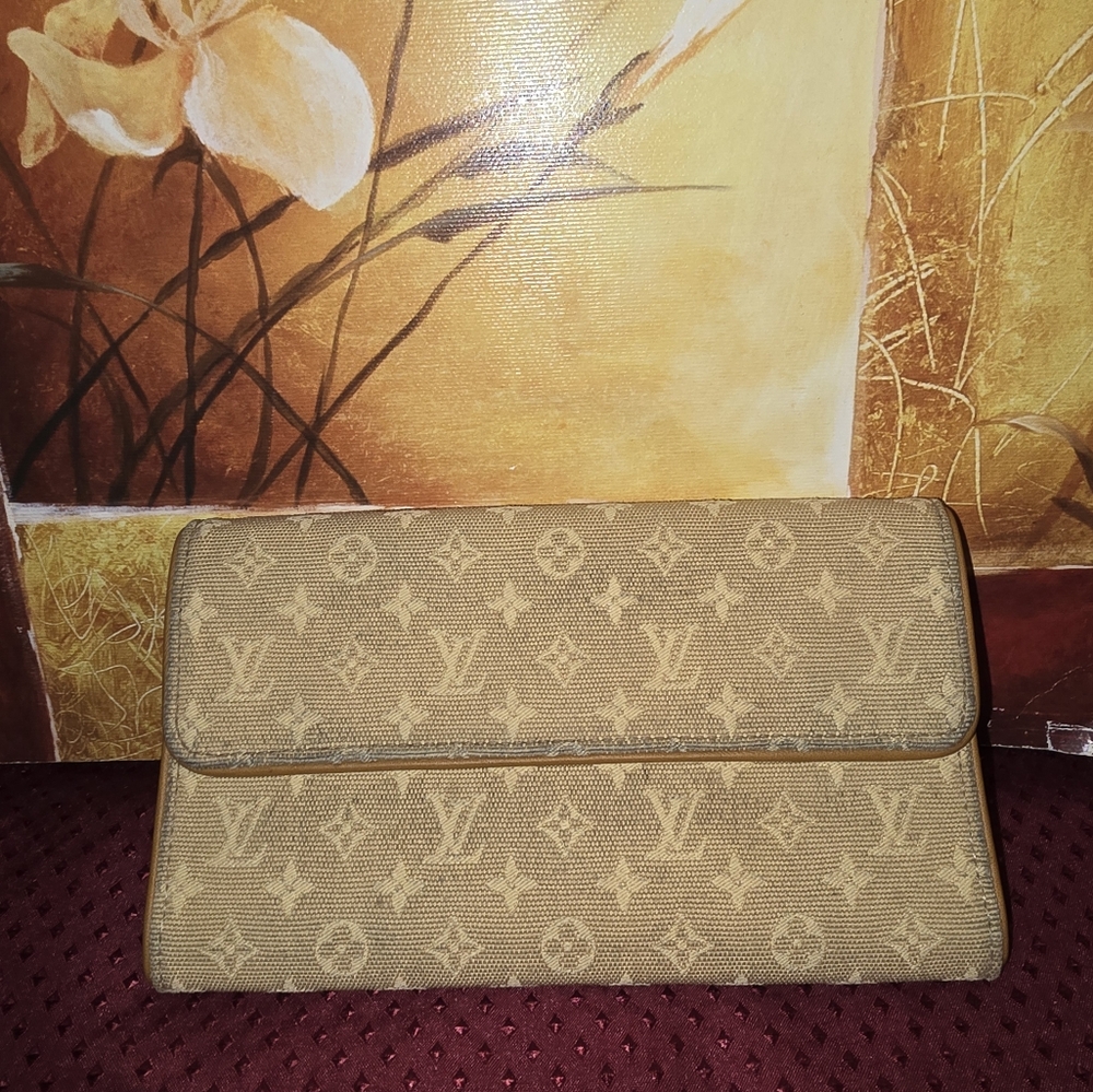 Louis vuitton euc mini lin wallet